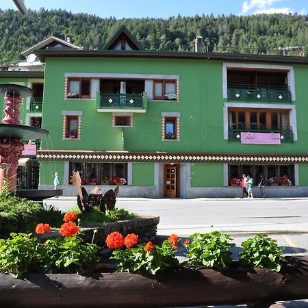 Hotel Torena Априка Экстерьер фото